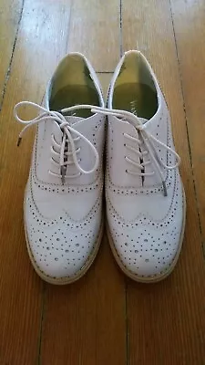 Modcloth Talking Picture Oxford Flat Shoes Size 7.5 • $30