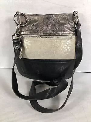 B. Makowsky Womens Multicolor Leather Inner Pockets Classic Medium Crossbody Bag • $19.99