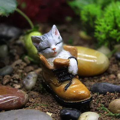 Garden Cats Retro Style Lifeful Sleeping Cat Garden Ornament Figurine Resin • $22.95