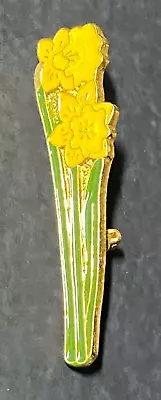 Rare Stemmed DAFFODILS Flowers Enamel PIN BADGE BROOCH FreePost UK • £4.99