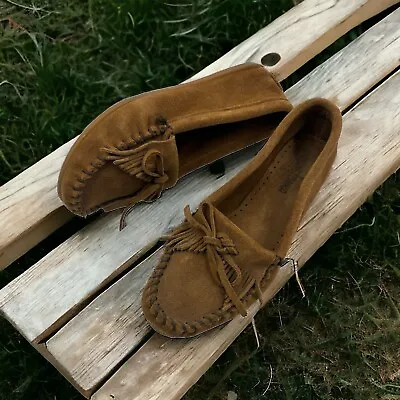 Minnetonka Moccasin Kilty Brown Suede Womens Size 9 Loafer Slip On Shoes Casual • $24.99