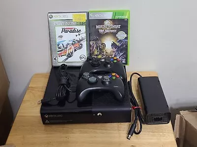 $113.99 • Buy Microsoft Xbox 360 E 250GB Game Console Bundle - Great Condition!
