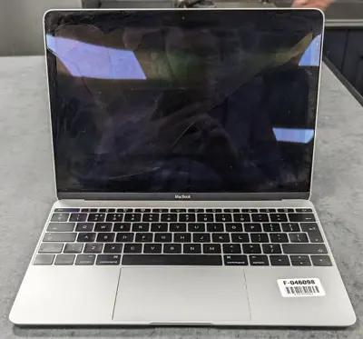 Apple MacBook (Retina 12-inch Early 2015) 1.1GHz 8GB 256GB Faulty Screen • £110
