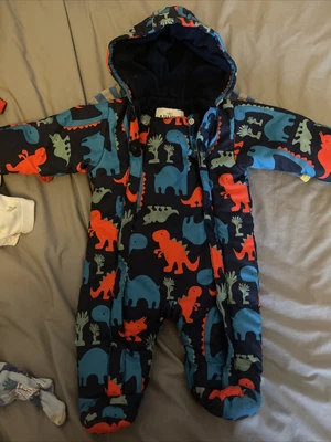 £3 • Buy M&s Baby Snowsuit 0-3months