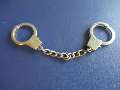 Mini Handcuffs Metal Keychain Keyring Handcuff Key Chain Holder Key Ring * • $6.99