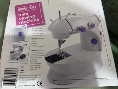 £10 • Buy Mini Sewing Machine - Used