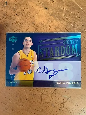 2004-05 Upper Deck Trilogy Signs Of Stardom #SV Sasha Vujacic AUTOGRAPH • $8