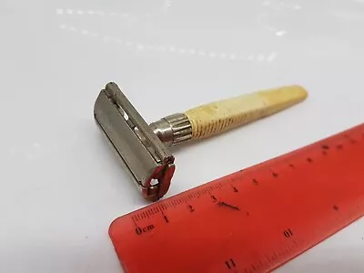 Vintage Gillette Safety Razor Metal And Plastic(?) Bakelite(?) • $19.95