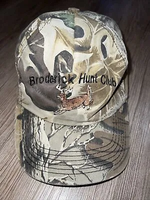 $26.95 • Buy Vintage Camo Deer Broderick Hunt Club Yolo CA Made USA Trucker Hat Snapback 80's