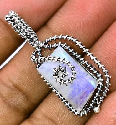 Natural Rainbow Moonstone 925 Solid Sterling Silver Pendant NW10-7 • $29.99