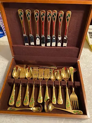 Vintage Holly Berry Gold Flatware 48 Pc Set For 8 W/Serving Set Stainless Steel • $67.50