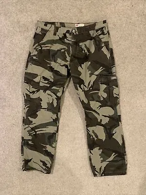 Wrangler Mens Sz 36x30 Relaxed Fit Cargo Pants Camouflage Fleece Lined • $19.50
