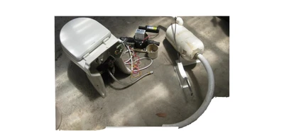 $600 • Buy Dometic Sealand Vacuflush Toilet 4709 W/vacuflush Pump 317201200 And Pres.tank