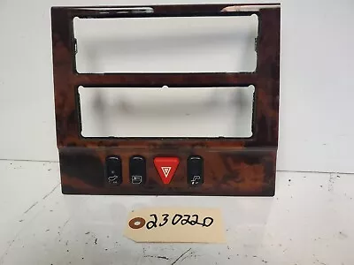 Mercedes Benz Oem W210 E320 E430 E55 Front Navigation Screen Wood Panel 1998-02 • $57.82