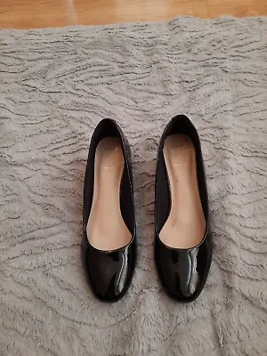 Ladies M&S Insolia Black Patent Block Heel Shoes Size 4 Excellent Condition • £14.99