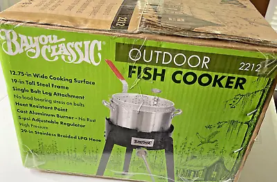 BRAND NEW Bayou Classic 2212 Fish Cooker Set Black And Silver Brand New In Box • $74.99