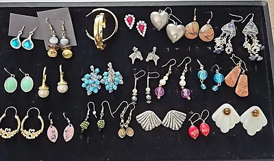 Vintage Jewelry Lot 22 Pairs 70/80s Pierced Wires Posts Dangle Stone Earrings A3 • $24.97