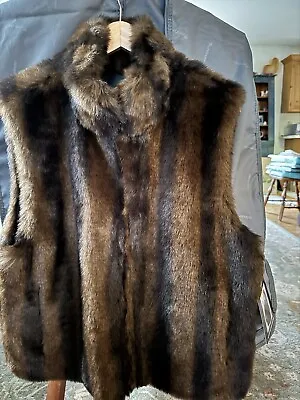 Faux Mink Reversible Vest • $15.22