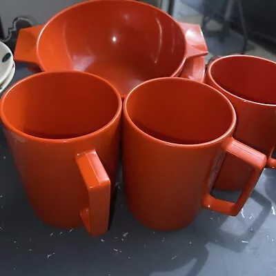 3 Vintage Orange Melaware Melamine Bowls 1970s Camping Caravan Picnic & 3 Mugs • £24