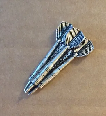 Set Of Darts Silver Pewter Pin Badge - Great Detail And Quality • £5.99