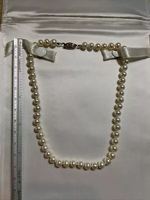 Pearl Necklace 14k Gold Clasp • $50