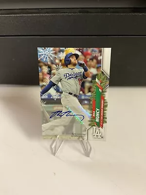 2020 Topps Holiday Autograph Auto #d/200 Max Muncy #HWA-MM Los Angeles Dodgers • $12