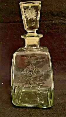 VINTAGE JOHN McNAUGHTON CO LTD CANADA DECANTER MAPLE LEAF BOTTLE & STOPPER RARE • $22.50