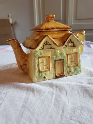 £12.99 • Buy Vintage Large Paramount Pottery Co. Cottage Ware Tea Pot