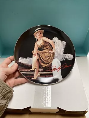 MARILYN MONROE Plate GOLDEN GLAMOUR 4276A Milton Greene Bradford Exchange COA/11 • $19.99