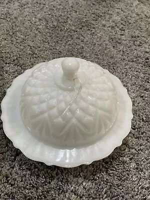 Vtg Anchor Hocking Round Pineapple White Milk Glass Butter Or Cheese Dish W Lid • $4.99