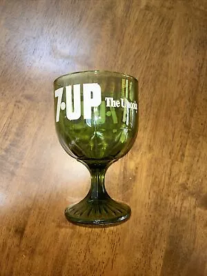 ONE VINTAGE 7 UP THE UNCOLA BEER GOBLET 6 INCH 1970s 1980s BAR MAN CAVE • $4