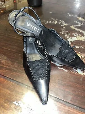 Vintage VANELI Van ELi Black Leather W/ Laces 2.5  High Heels Size 6.5 BinS5 • $24.99