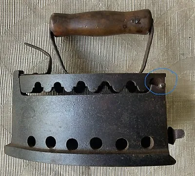 Antique Large Cast Iron Sad Iron With Wood Handle - Fancy Animal Design On Top • $35