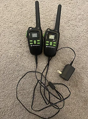 Motorola MD200R Talkabout 20 Mile Two-way Radio 22 Channel Set Of 2 W/ Charger • $32.99