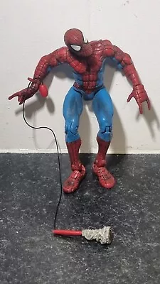 Marvel Spiderman Magnetic Web Figure Fully Posable Toy Biz  2002 • £20