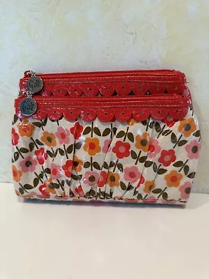 Vera Bradley FRILL Folkloric Foldable Wallet Cosmetic Small Bag Vinyl Clutch 51 • $9