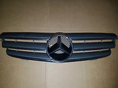 2003-2009 Mercedes W209 Clk350 Clk500 Clk550 Front Grille Grill Assembly Silver • $140