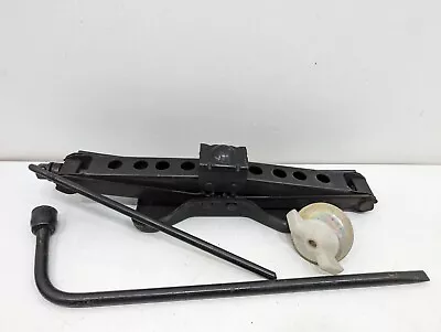 1994-2004 Chevrolet S10 Blazer Sonoma Bravada Tire Jack And Tools Oem Used • $64.95