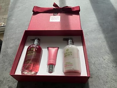 Molton Brown Rhubarb & Rose Hand Gift Set Wash  Hand Cream & Lotion BNWT • £27.51
