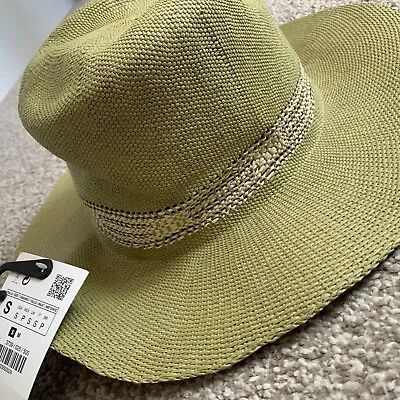 Zara Woman’s Woven Hat With Border Detail Green Size M • £17.99