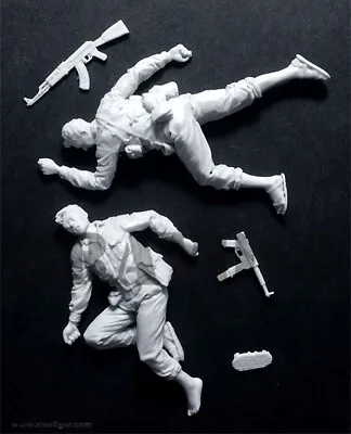 1/35 Resin Fallen Viet Congs Nam War 2 Soldiers Unpainted Unassembled CK078 • $14.24