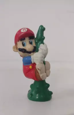 Vtg 1989 Nintendo Super Mario Brother Mario Climbing Vine PVC Figure Cake Topper • $10.39