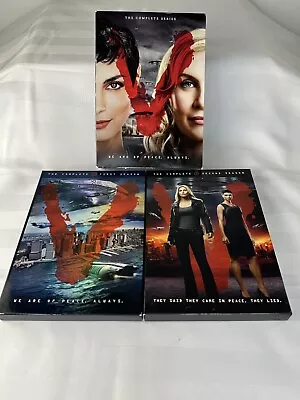 V The Complete Series TV Seasons 1 And 2 Sci Fi Aliens Used Morena Baccarin • $16.11