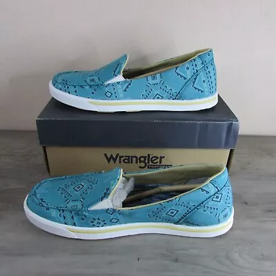 Wrangler Women's Retro Slip On Loafer Sneaker Shoe Turquoise Blue Bandana • $47.93