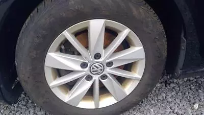 Wheel 15x6 Aluminum 10 Spoke Fits 15-19 GOLF 1304360 • $159.99