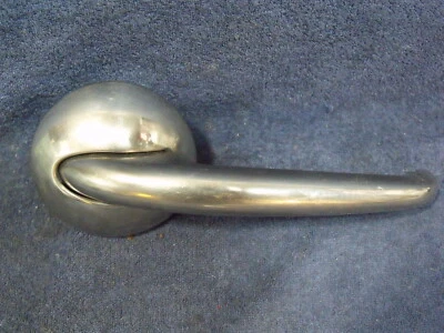 $33 • Buy 1950 1951 1952 Studebaker Cars ~ Original Exterior Door Handle ~ 289700