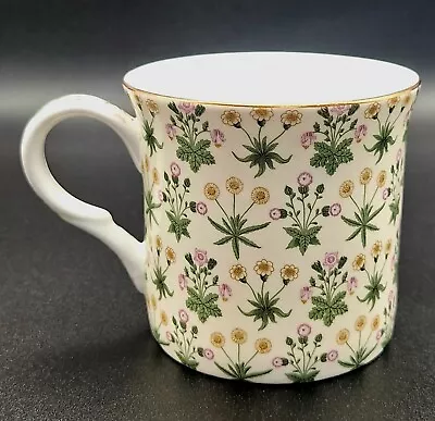 Victoria & Albert - William Morris - Inspired - Fine Bone China Mug • £7.99