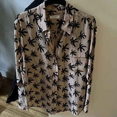 £45 • Buy Equipment Ladies Silk Shirt 