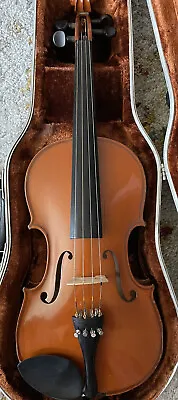 $1050 • Buy 15 Inch Romanian Viola 