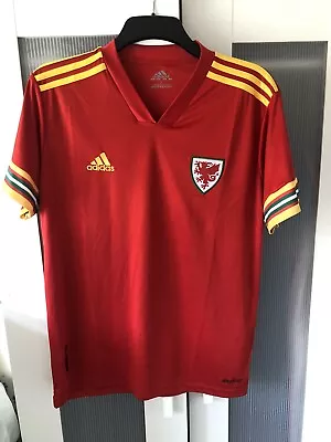 Wales Football Shirt Large • £5